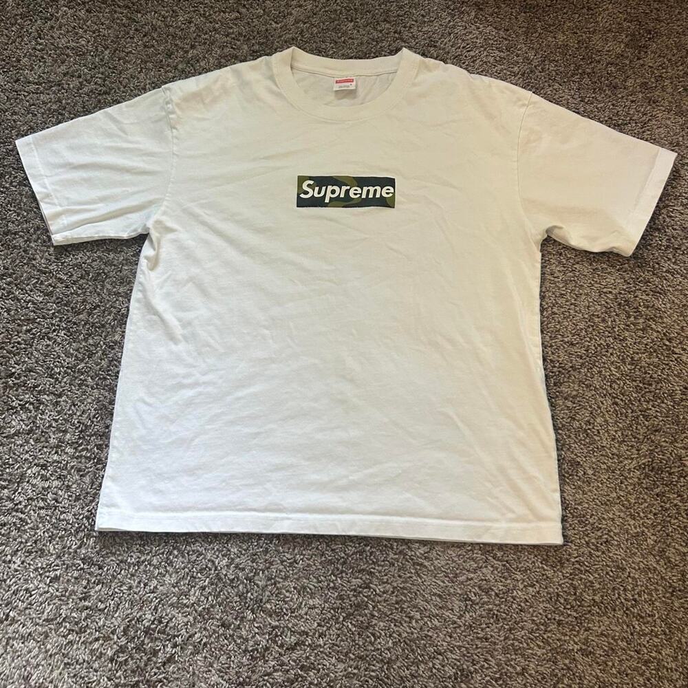 White supreme with camo l